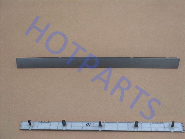 картинка НАКЛАДКА ПАНЕЛИ ПРИБОРОВ ПРАВАЯ (СЕРЕБРО) HOVER H3,H5 (НОВЫЙ САЛОН)  5306051-K80