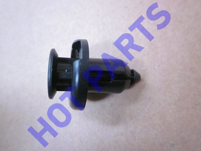 картинка ПИСТОН НАКЛАДКИ ПЕРЕДНЕГО БАМПЕРА  HOVER H6  9640031